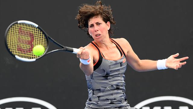 WTA Qatar, Kiki Bertens-Carla Suárez: De más a menos (2-6, 6-1 y 6-1)