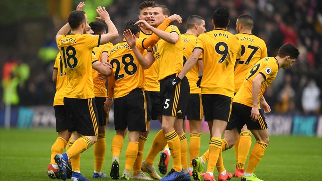 Wolves edge seven-goal thriller to beat Leicester in one of games of the season