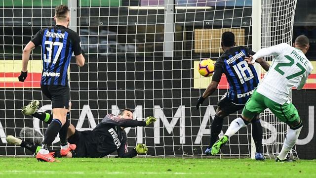 Handanovic salva l'Inter: solo 0-0 in casa contro il Sassuolo
