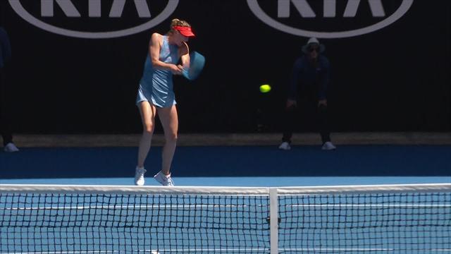 Sharapova perde ma vince lo scambio più bello del match: prodezza della siberiana Sharapova perde ma vince lo scambio più bello del match: prodezza della siberiana