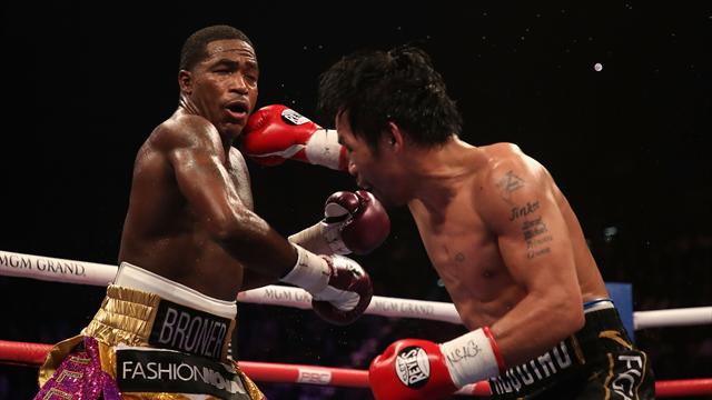 Пакьяо победил Бронера и защитил титул чемпиона мира по версии WBA