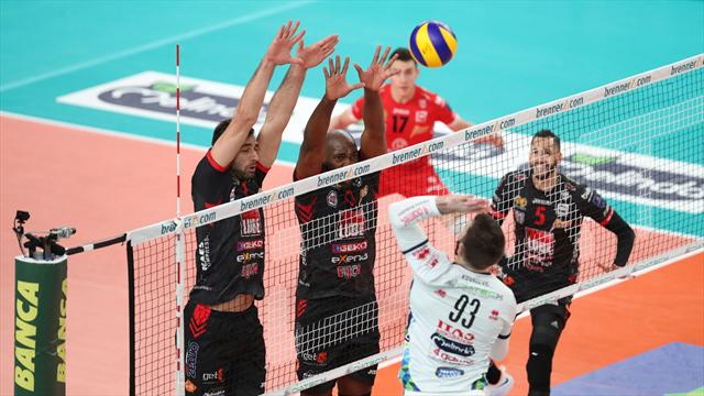 Civitanova espugna Trento e Perugia è la nuova capolista: vince anche Modena