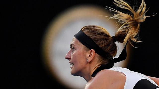 Kvitova no se inmuta para pasar a semis frente a Barty y su público
