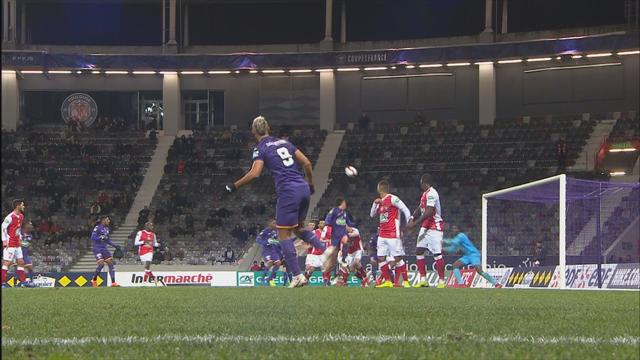 Huit buts et une incroyable course-poursuite : Toulouse passe après un match fou Huit buts et une incroyable course-poursuite : Toulouse passe après un match fou