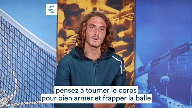 Rotation, concentration, lift : les 3 conseils de Tsitsipas pour réussir son revers à une main Rotation, concentration, lift : les 3 conseils de Tsitsipas pour réussir son revers à une main