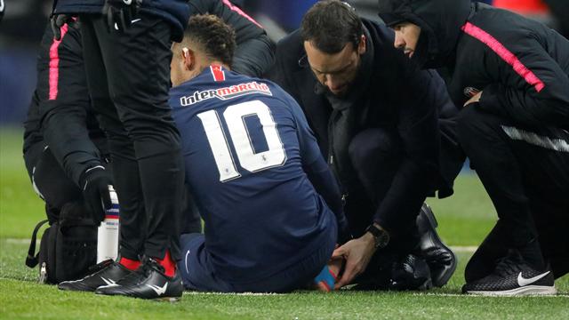 PSG in ansia per Neymar: infortunio allo stesso piede lesionato a febbraio. Si teme un lungo stop