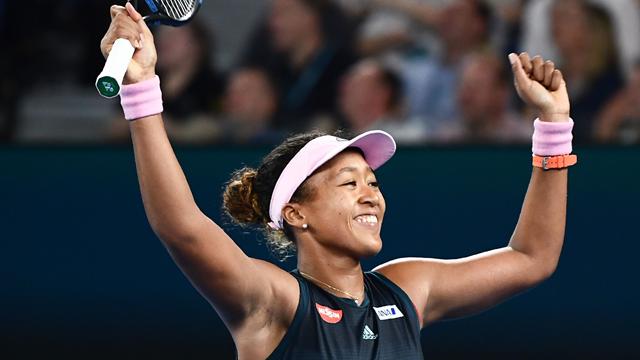 Che battaglia, ma alla fine passa Naomi Osaka: Pliskova ko, la giapponese vola in finale
