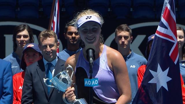 Rørt Clara Tauson efter stor triumf: Australian Open er helt sikkert min yndlingsturnering nu Rørt Clara Tauson efter stor triumf: Australian Open er helt sikkert min yndlingsturnering nu