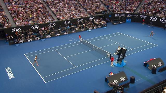 Petra Kvitova non cede nulla: il nastro la aiuta dopo uno scambio infinito Petra Kvitova non cede nulla: il nastro la aiuta dopo uno scambio infinito