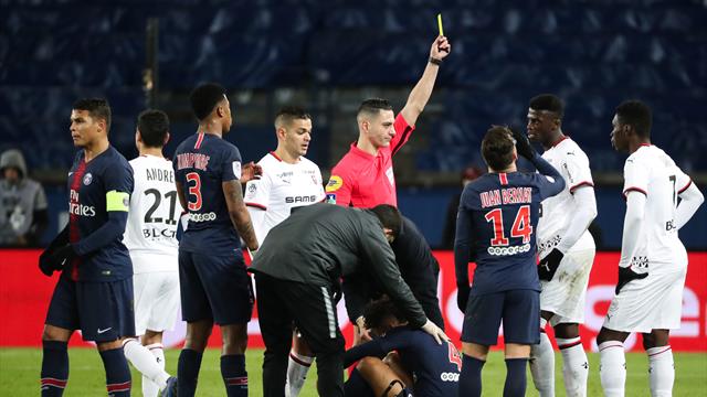 Derrien : "Si Thauvin est exclu pour son geste, Niang doit l'être aussi" Derrien : "Si Thauvin est exclu pour son geste, Niang doit l'être aussi"