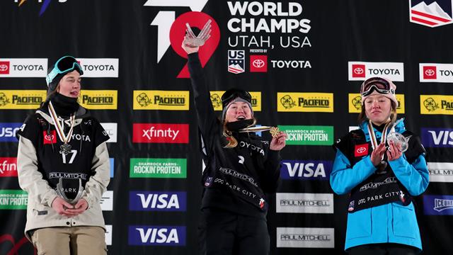 Place sacré en skicross, Ledeux en ski big air