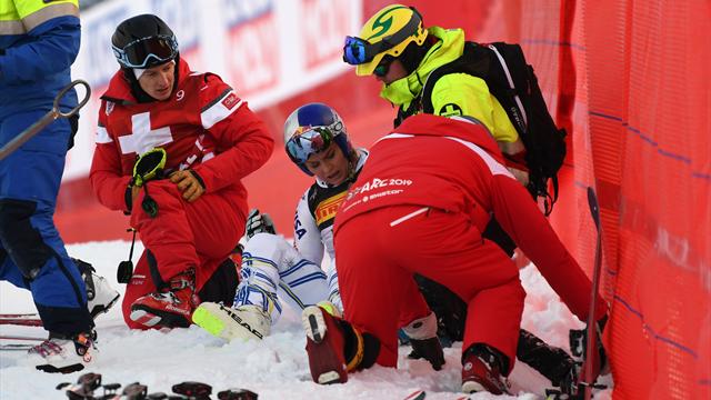 Super-G : Une grosse chute et une énorme frayeur pour Vonn Super-G : Une grosse chute et une énorme frayeur pour Vonn