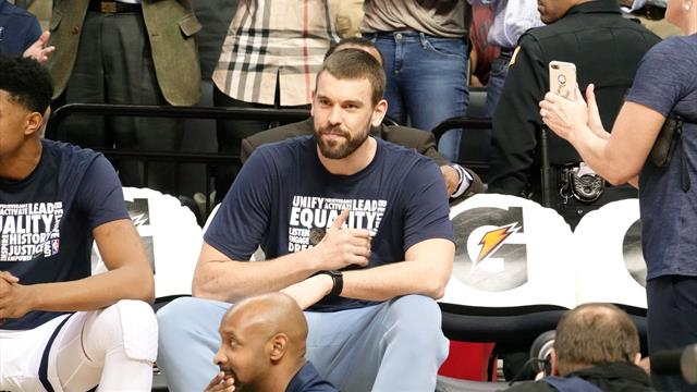 Marc Gasol no juega envuelto en rumores de traspaso; Ibaka brilla y Calderón gana a su exequipo