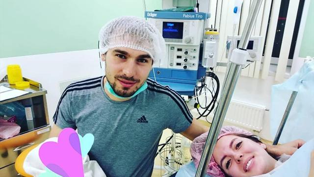 «В нашей семье еще одно чудо». Шипулин сообщил о рождении дочери