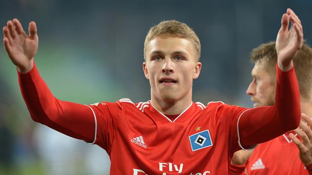Bayern agree to sign teenager Arp, player will decide when move takes place