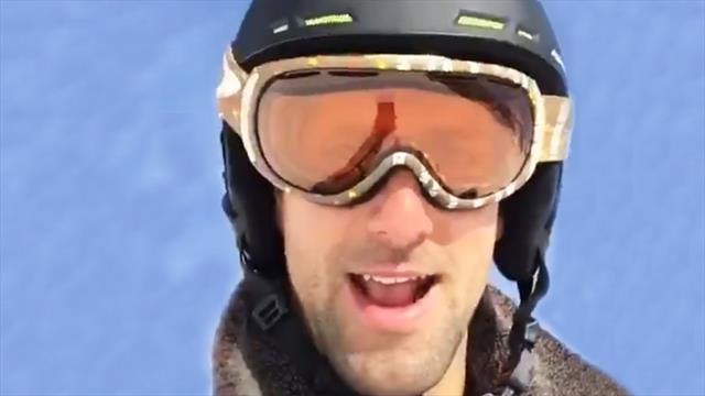 Sauberer Schwung im Schnee: Djokovic hat Spaß auf der Piste