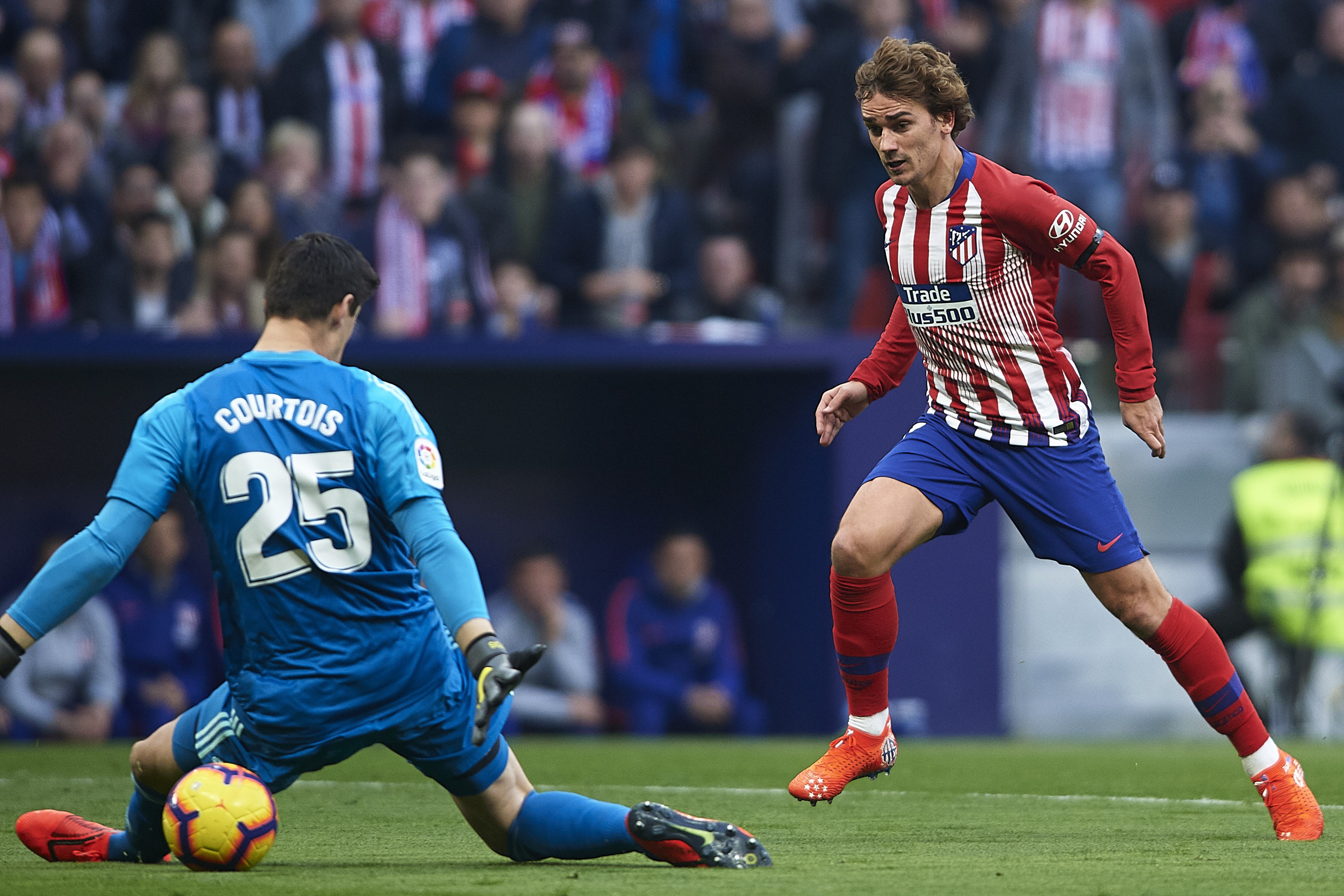 Courtois beaten by Antoine Griezmann