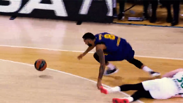 CSKA doma Real Madrid, Baskonia ok nello scontro diretto col Bayern: il film del day 22 di Eurolega CSKA doma Real Madrid, Baskonia ok nello scontro diretto col Bayern: il film del day 22 di Eurolega