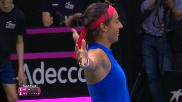 Garcia surclasse Mertens et envoie la France en demies Garcia surclasse Mertens et envoie la France en demies