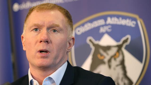 Oldham boss Paul Scholes happy to seek help from Manchester United