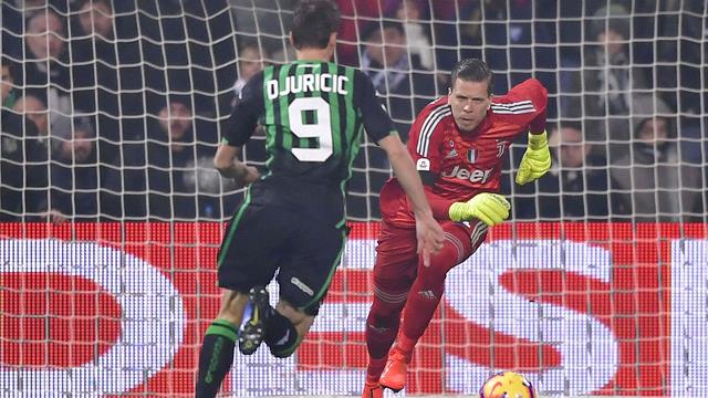 Pagelle a confronto, Szczesny divide la stampa: provvidenziale o spregiudicato?