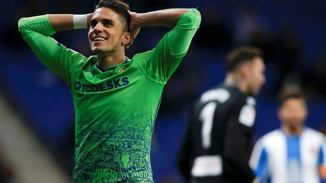 Bartra no se recupera a tiempo y es baja en una lista sin Francis ni Kaptoum
