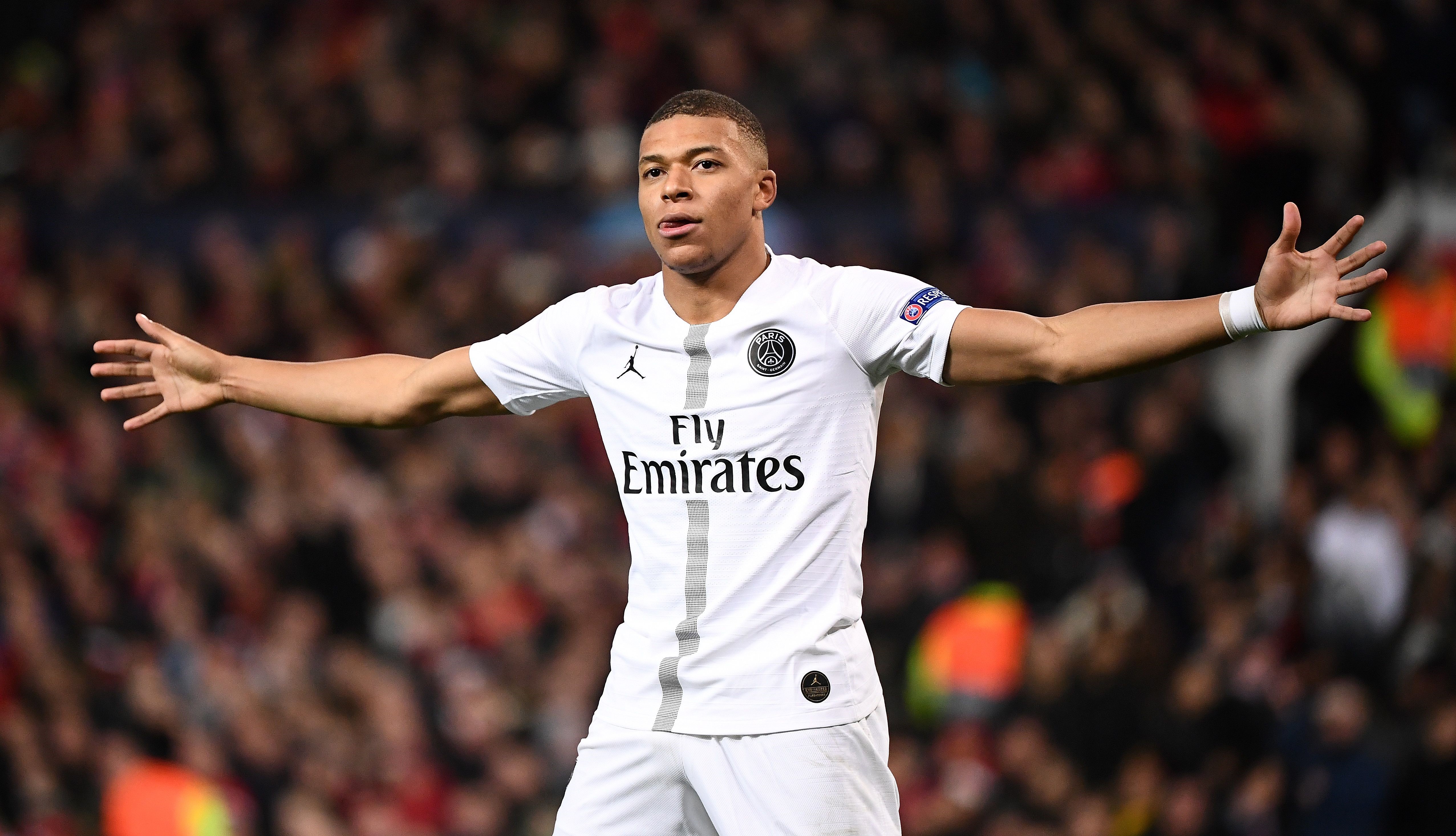 Mbappé celebrando el gol