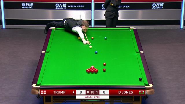 Giocata spettacolare di Judd Trump: imbucata con apertura in allungo Giocata spettacolare di Judd Trump: imbucata con apertura in allungo