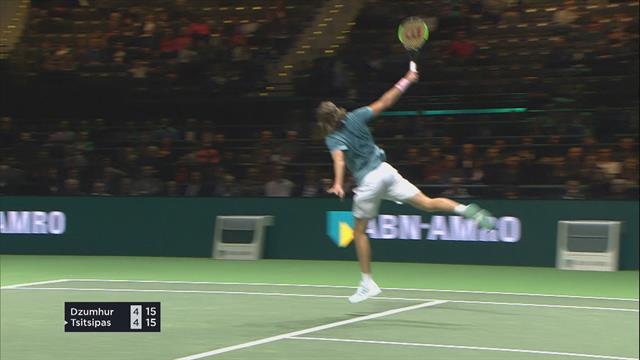 A défaut de la victoire, Tsitsipas s'est offert le point du match A défaut de la victoire, Tsitsipas s'est offert le point du match