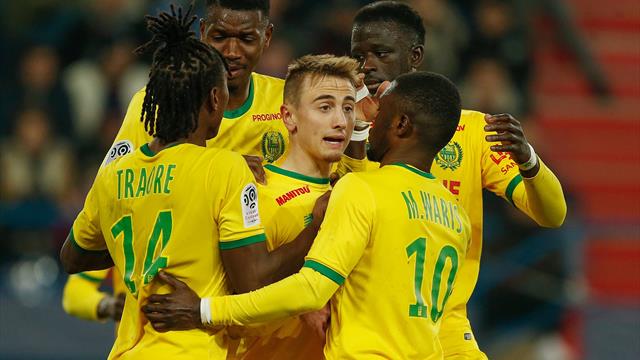 Même à 10, Nantes enfonce Caen