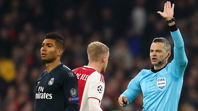 Así vienen las portadas el Ajax-Madrid y el polémico estreno del VAR en Champions League Así vienen las portadas el Ajax-Madrid y el polémico estreno del VAR en Champions League
