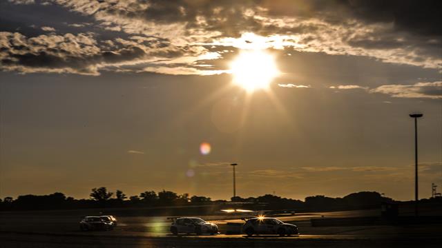 #RoadToMalaysia : Double affiche FIA WTCR / FIM EWC pour enthousiasmer les fans de la voiture et de