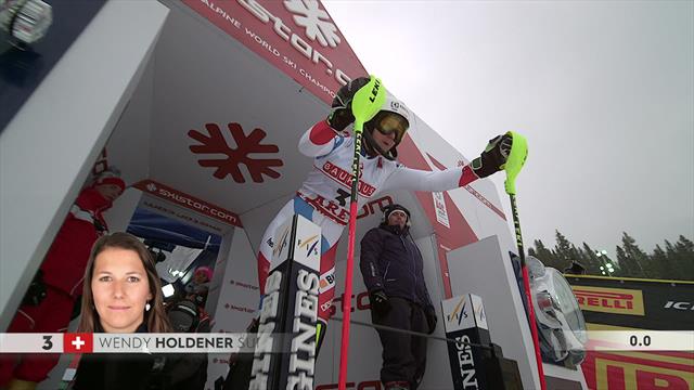 Mundiales Are 2019: Holdener manda tras la primera manga del eslalon; Shiffrin, tercera Mundiales Are 2019: Holdener manda tras la primera manga del eslalon; Shiffrin, tercera