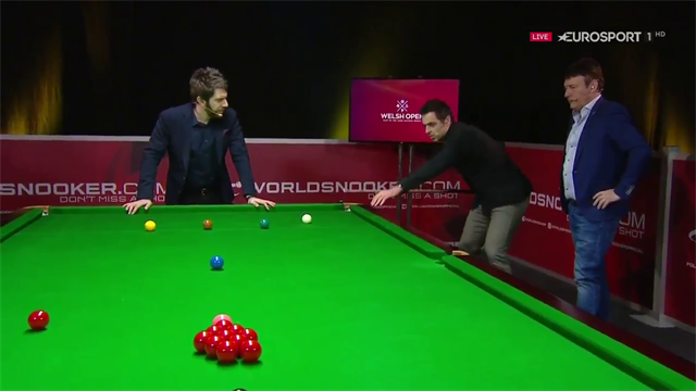 Ronnie O'Sullivan and Jimmy White show off their cue power Ronnie O'Sullivan and Jimmy White show off their cue power
