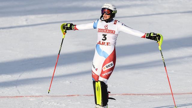 "Sie schmeißt Gold weg!" Holdener vergibt WM-Titel "Sie schmeißt Gold weg!" Holdener vergibt WM-Titel