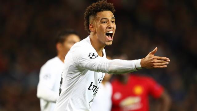 Tuchel : "Kehrer joue beaucoup car il le mérite" Tuchel : "Kehrer joue beaucoup car il le mérite"
