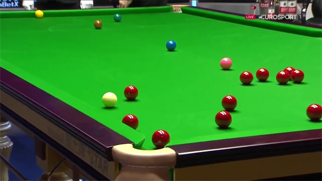 ‘Look at this for a shot’ - Stuart Bingham produces majestic swerve shot ‘Look at this for a shot’ - Stuart Bingham produces majestic swerve shot