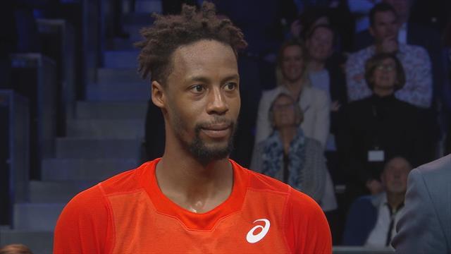 Monfils avait l'humeur badine pendant son speech : "Désolé de te battre en finale Stan" Monfils avait l'humeur badine pendant son speech : "Désolé de te battre en finale Stan"