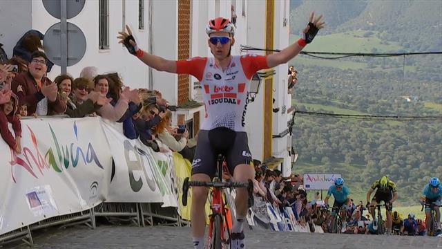 La première étape et le maillot jaune pour Tim Wellens La première étape et le maillot jaune pour Tim Wellens