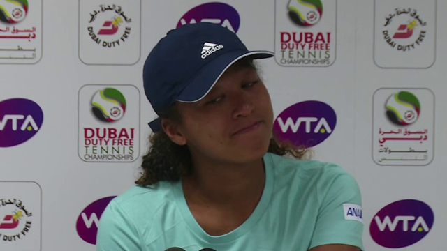 Las lágrimas de Osaka tras perder en Dubái en su primer partido después de romper con su entrenador Las lágrimas de Osaka tras perder en Dubái en su primer partido después de romper con su entrenador