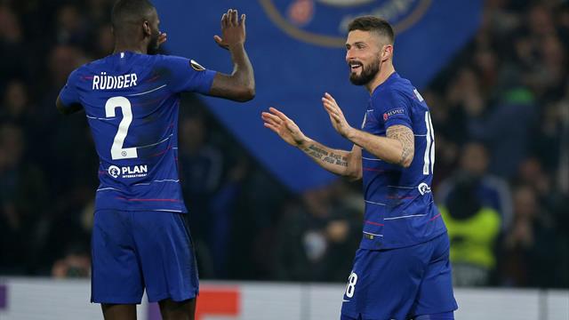 Giroud marque encore, Chelsea facile