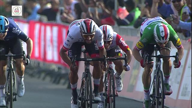 Gaviria edges out Viviani to clinch Stage 2 Gaviria edges out Viviani to clinch Stage 2