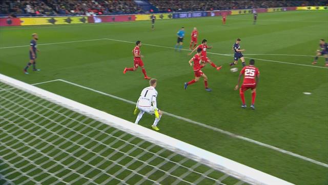 Un bon travail de Choupo-Moting et Meunier a fait trembler les filets Un bon travail de Choupo-Moting et Meunier a fait trembler les filets