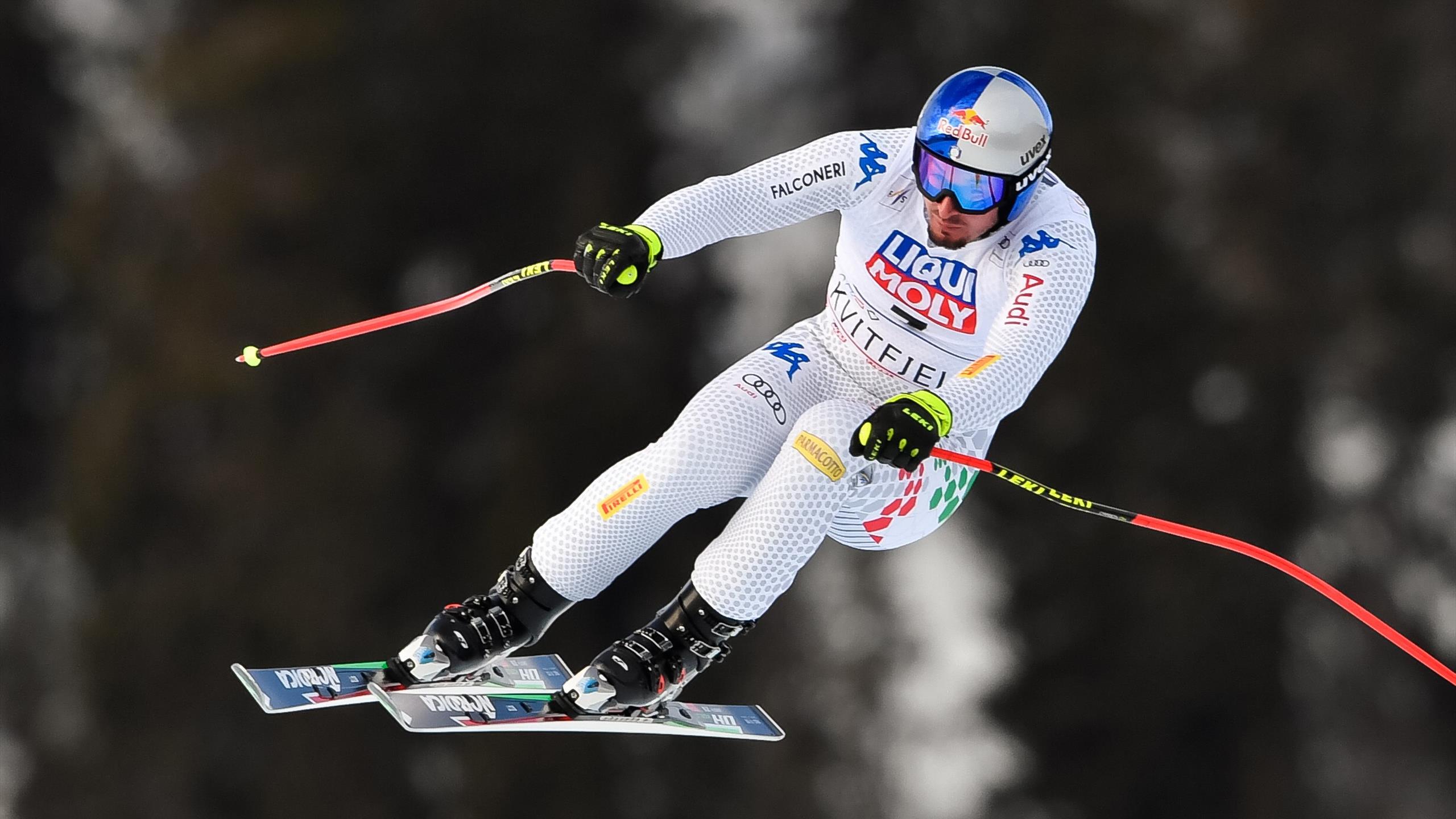 Alpine skiing video Paris keeps downhill title fight alive with