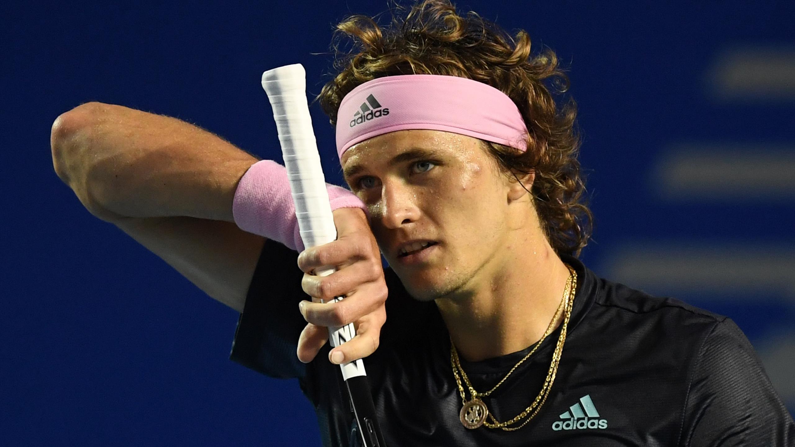Alexander Zverev muss sich im Finale auf der ATP-Tour Nick ...