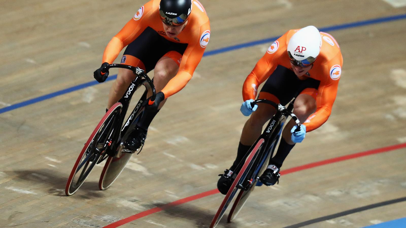 VIDEO - WK Baan | Lavreysen verslaat Hoogland op sprint ...