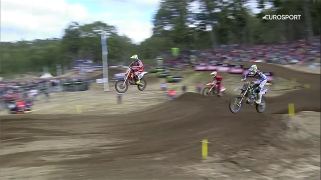 Cairoli sale in cattedra in gara-2! Rimonta e scavalca Gajser e Febvre in due curve Cairoli sale in cattedra in gara-2! Rimonta e scavalca Gajser e Febvre in due curve