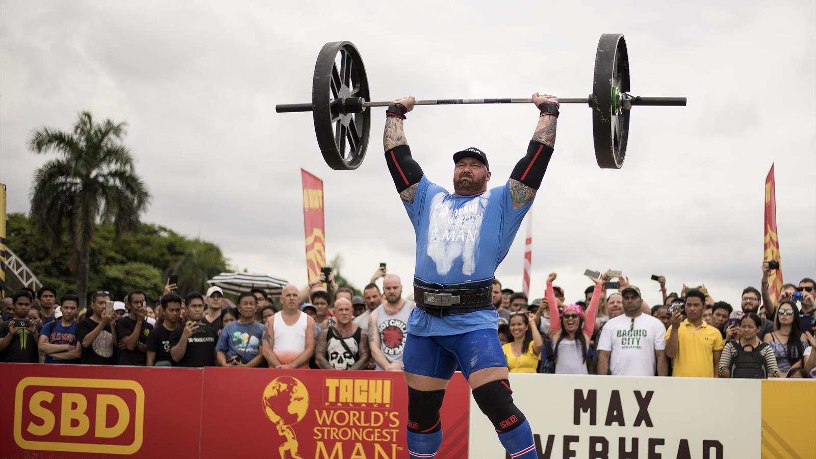 Nuovo record nel sollevamento pesi 474 kg da terra, firmato “La