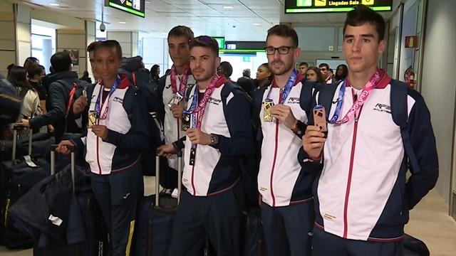 Regresan a Madrid los atletas españoles tras su gran actuación en Glasgow Regresan a Madrid los atletas españoles tras su gran actuación en Glasgow