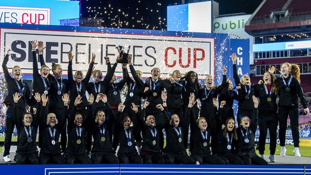 Marvellous Mead helps World Cup contenders Lionesses bury past